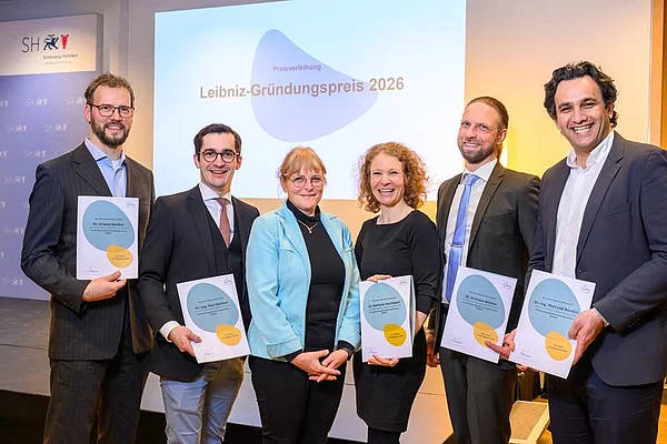 Leibniz-Gründungspreis 2026: Das Gewinnerteam der SONOJET GmbH vom Leibniz-Institut für Festkörper- und Werkstoffforschung Dresden.