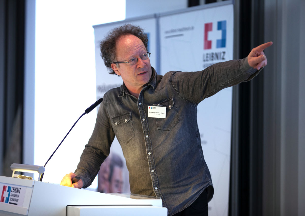 Dr. Martin Christian Hirsch von Ada Health beim Symposium von Leibniz Gesundheitstechnologien (Foto: Aline Reinsbach)